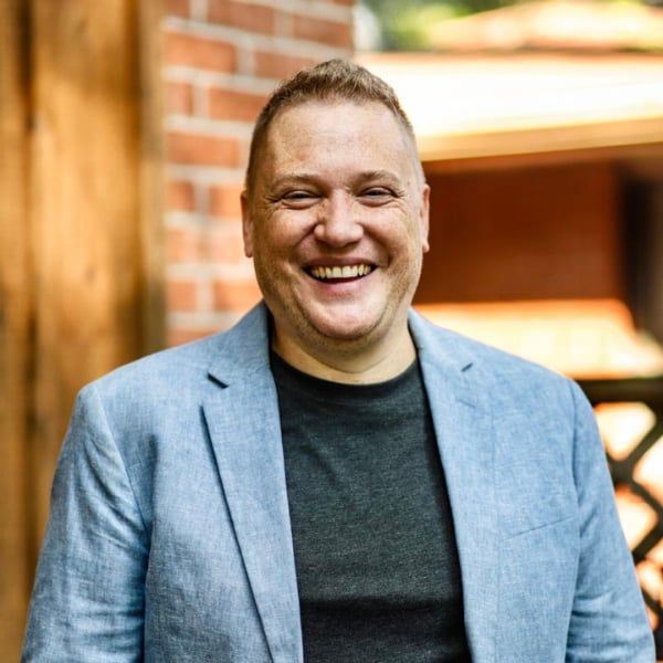 Chris Vacher headshot