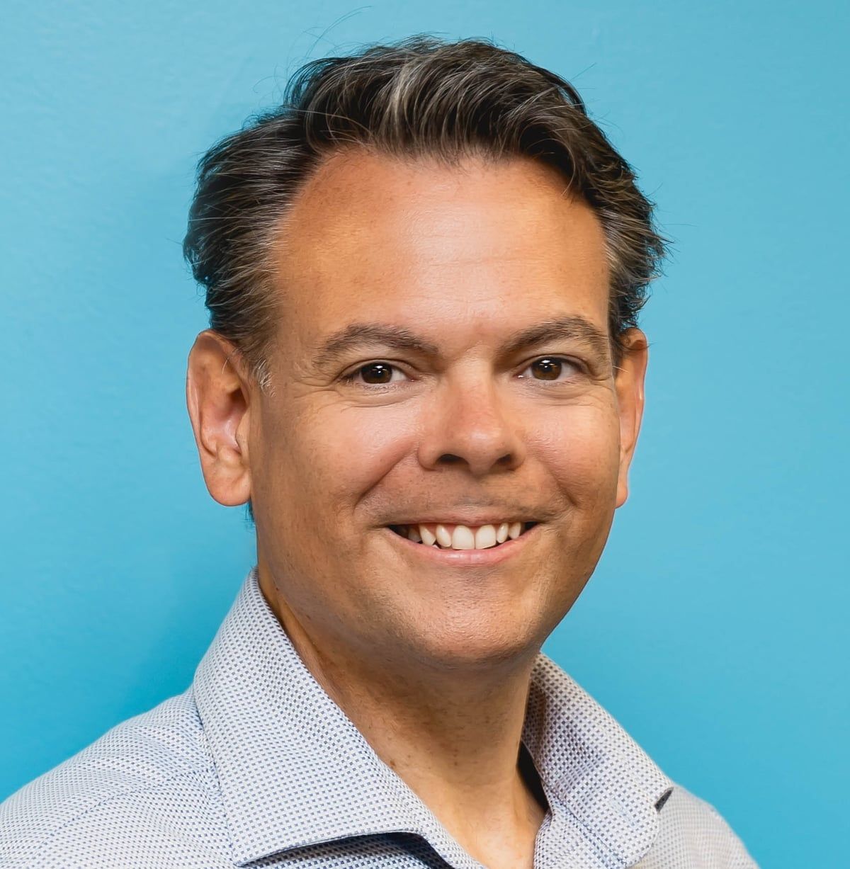 Dan Parsons headshot