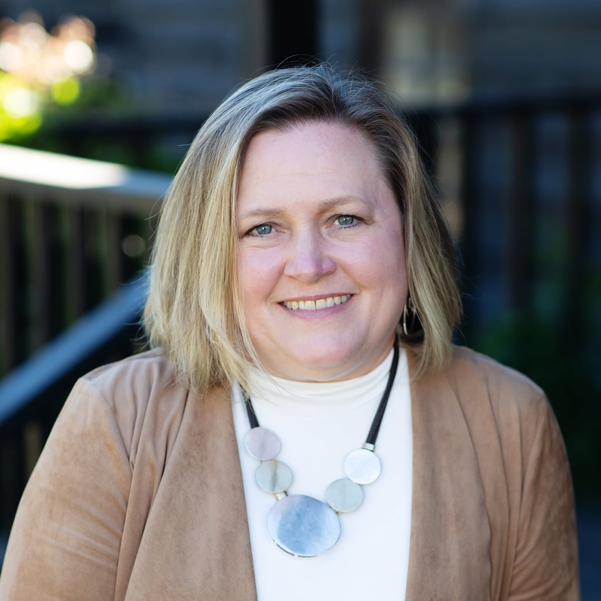 Deborah D. headshot
