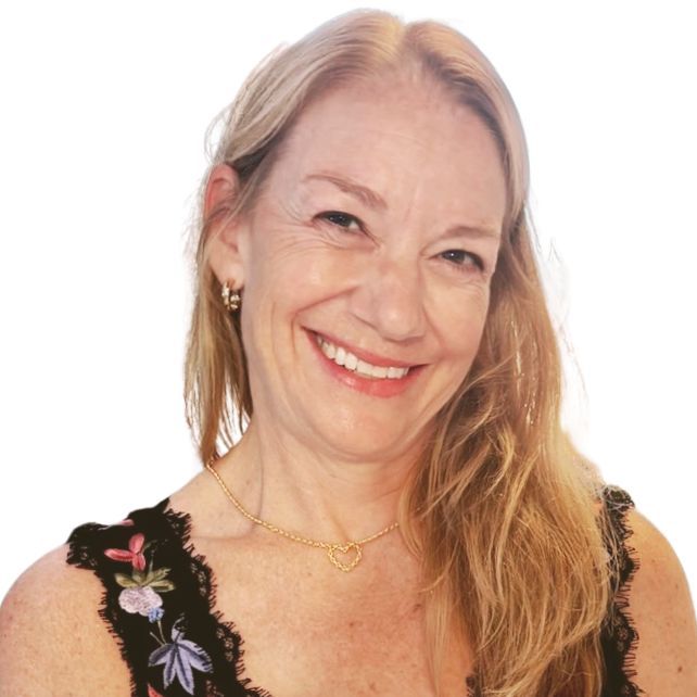Debra Holloway headshot